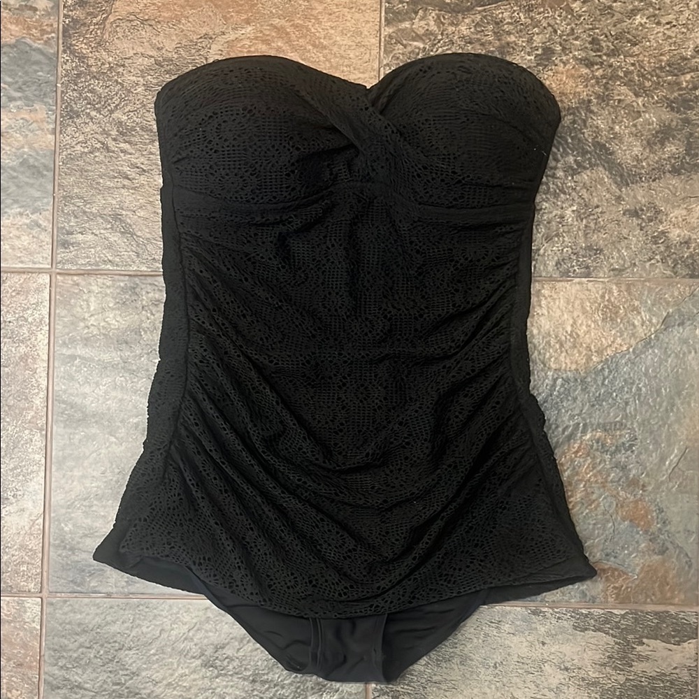 Merona Black Textured Swimsuit
